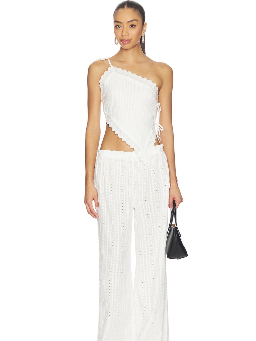 ELCE Fiora Eyelet Set